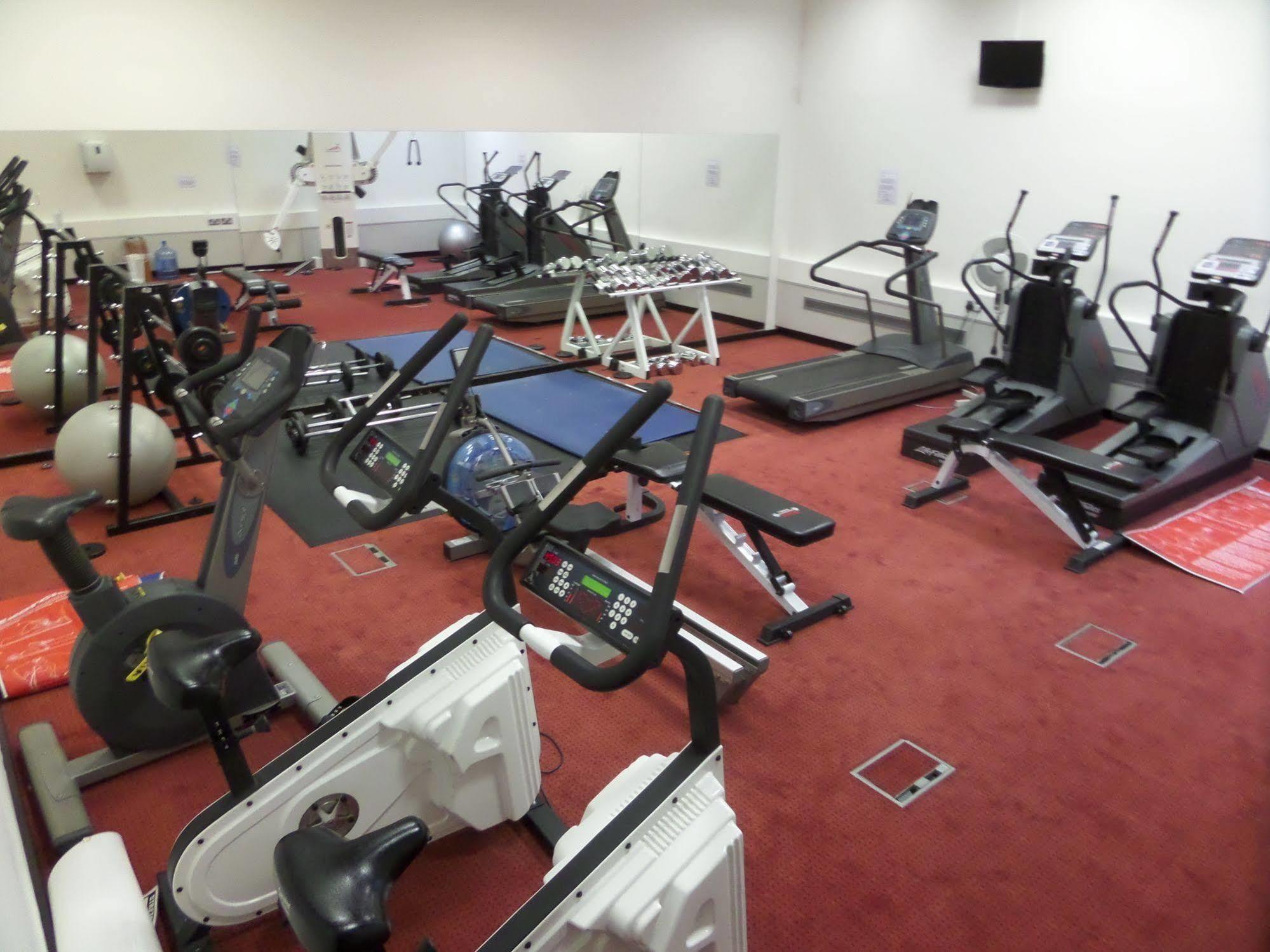 Cim Business Centre Otel Maidenhead Dış mekan fotoğraf